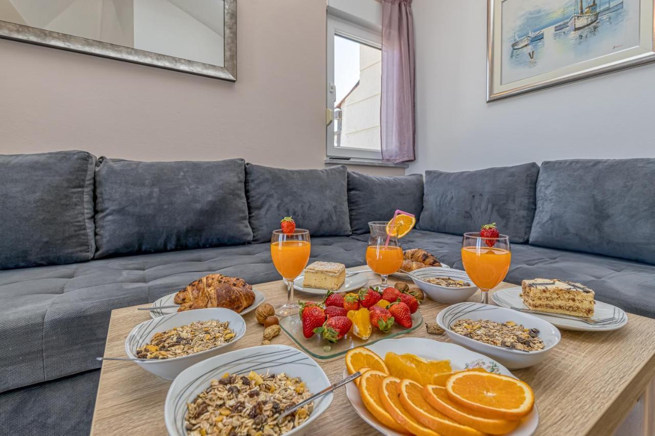 Villa Mihaela Trogir Ngoại thất bức ảnh