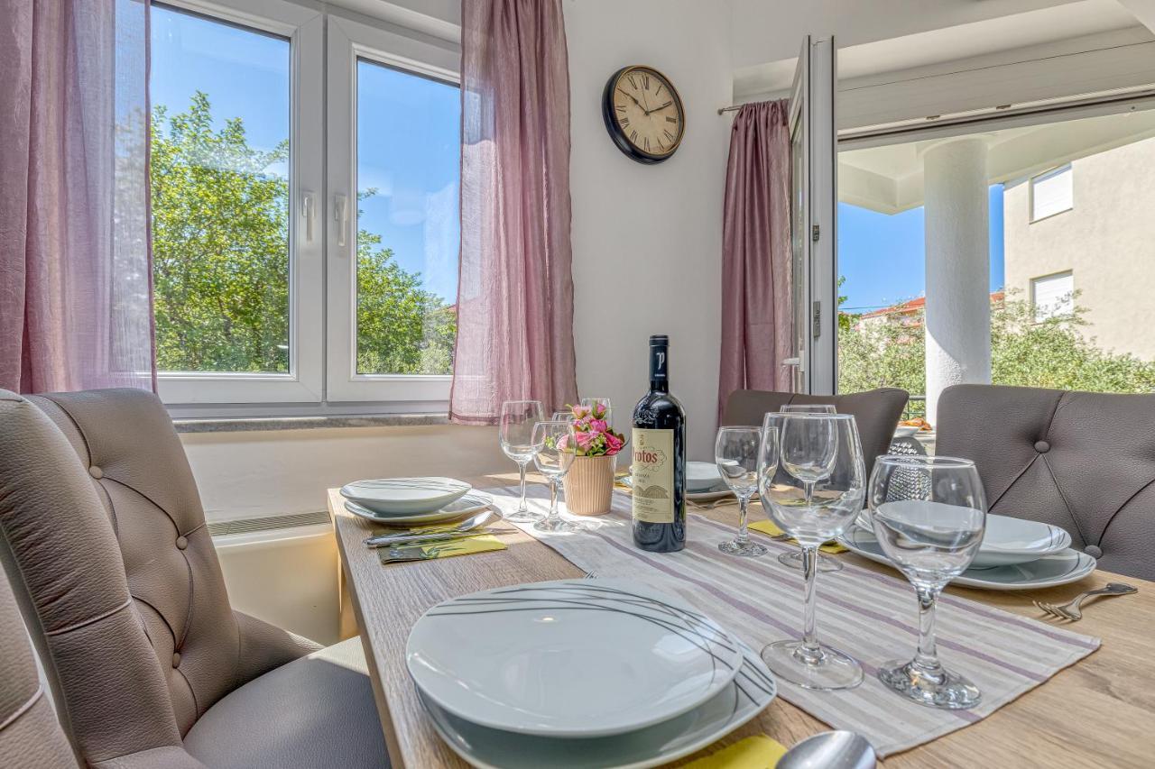 Villa Mihaela Trogir Ngoại thất bức ảnh