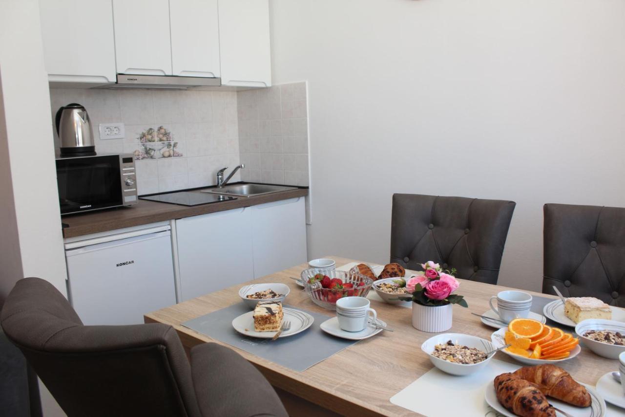 Villa Mihaela Trogir Phòng bức ảnh